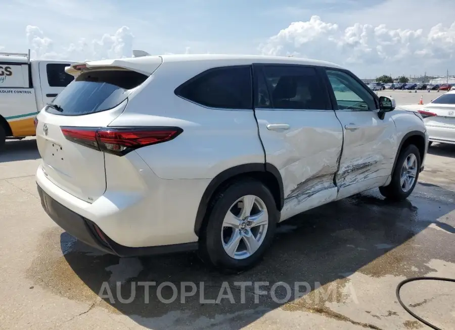 TOYOTA HIGHLANDER 2021 vin 5TDZZRAH4MS074630 from auto auction Copart