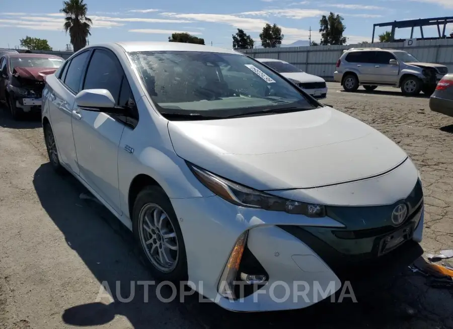 TOYOTA PRIUS PRIM 2017 vin JTDKARFP2H3006925 from auto auction Copart