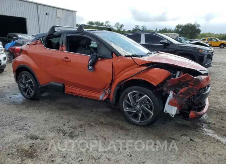 TOYOTA C-HR XLE 2020 vin JTNKHMBX9L1088141 from auto auction Copart