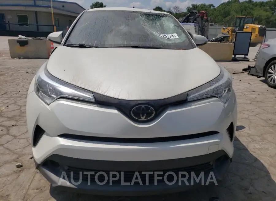 TOYOTA C-HR XLE 2019 vin NMTKHMBX9KR088631 from auto auction Copart