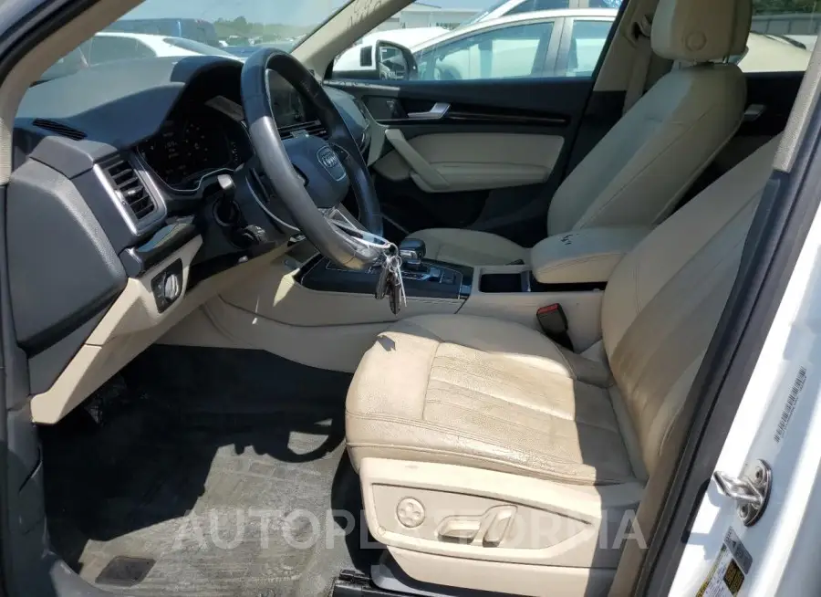 AUDI Q5 PREMIUM 2019 vin WA1BNAFY6K2020638 from auto auction Copart