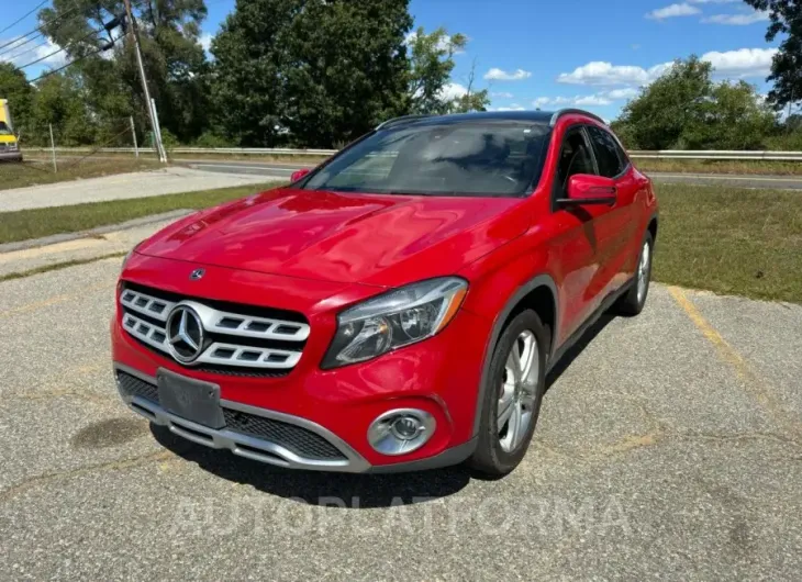 MERCEDES-BENZ GLA 250 2019 vin WDCTG4EB2KU009055 from auto auction Copart