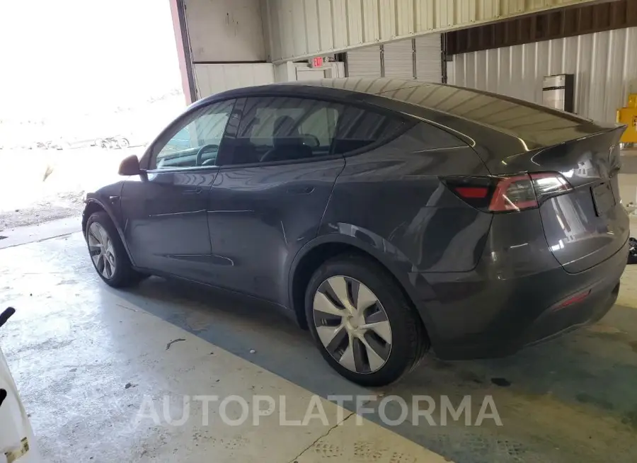 TESLA MODEL Y 2024 vin 7SAYGDEEXRA253433 from auto auction Copart