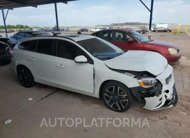 VOLVO V60 T5 DYN 2018 vin YV140MEL2J2386495 from auto auction Copart