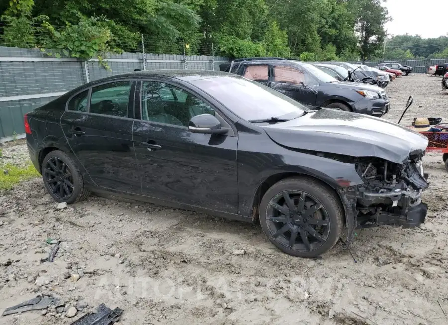 VOLVO S60 DYNAMI 2018 vin YV140MTL4J2458347 from auto auction Copart