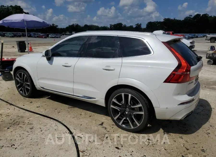 VOLVO XC60 T5 IN 2020 vin YV4102DL3L1488392 from auto auction Copart