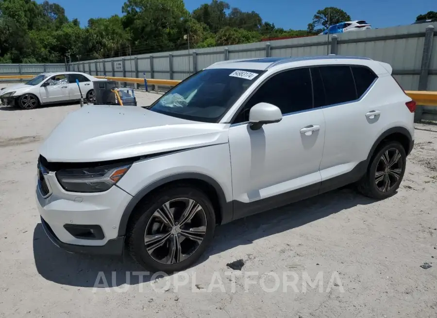 VOLVO XC40 T5 IN 2019 vin YV4162UL7K2073261 from auto auction Copart