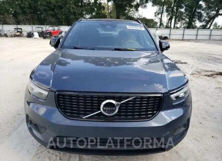 VOLVO XC40 T5 R- 2022 vin YV4162UM9N2749478 from auto auction Copart