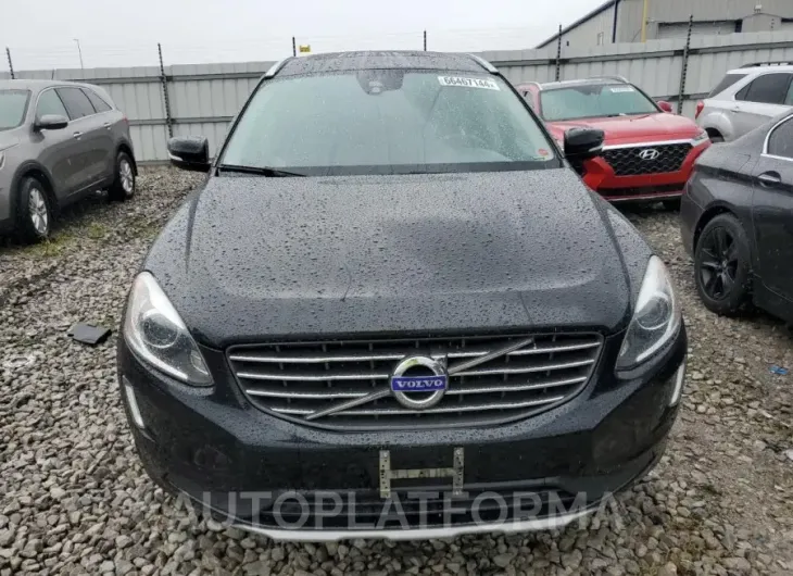 VOLVO XC60 T6 IN 2017 vin YV449MRU5H2196227 from auto auction Copart