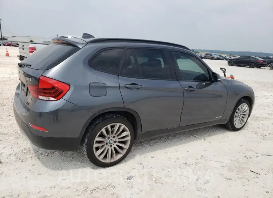 BMW X1 SDRIVE2 2015 vin WBAVM1C5XFV497719 from auto auction Copart