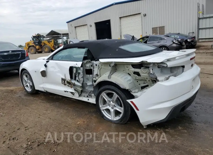 CHEVROLET CAMARO LS 2020 vin 1G1FB3DS6L0123381 from auto auction Copart