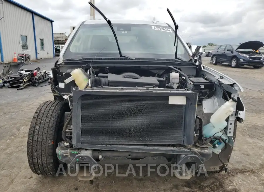 CHEVROLET SUBURBAN K 2018 vin 1GNSKJKC9JR389709 from auto auction Copart