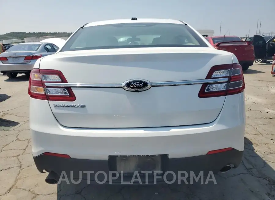 FORD TAURUS SE 2016 vin 1FAHP2D81GG149163 from auto auction Copart