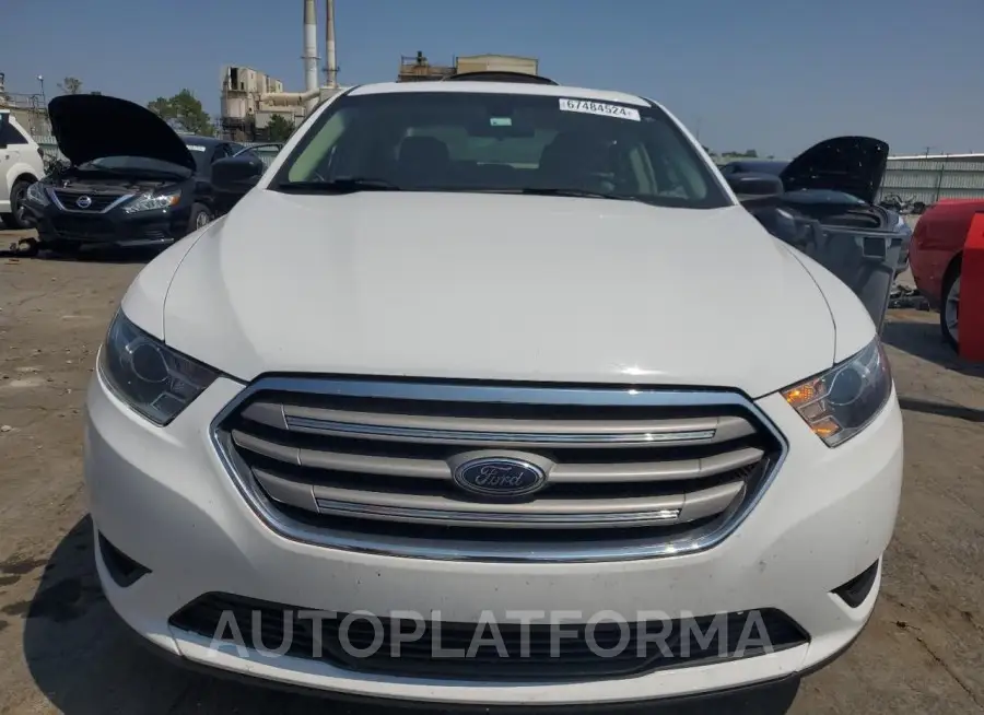 FORD TAURUS SE 2016 vin 1FAHP2D81GG149163 from auto auction Copart