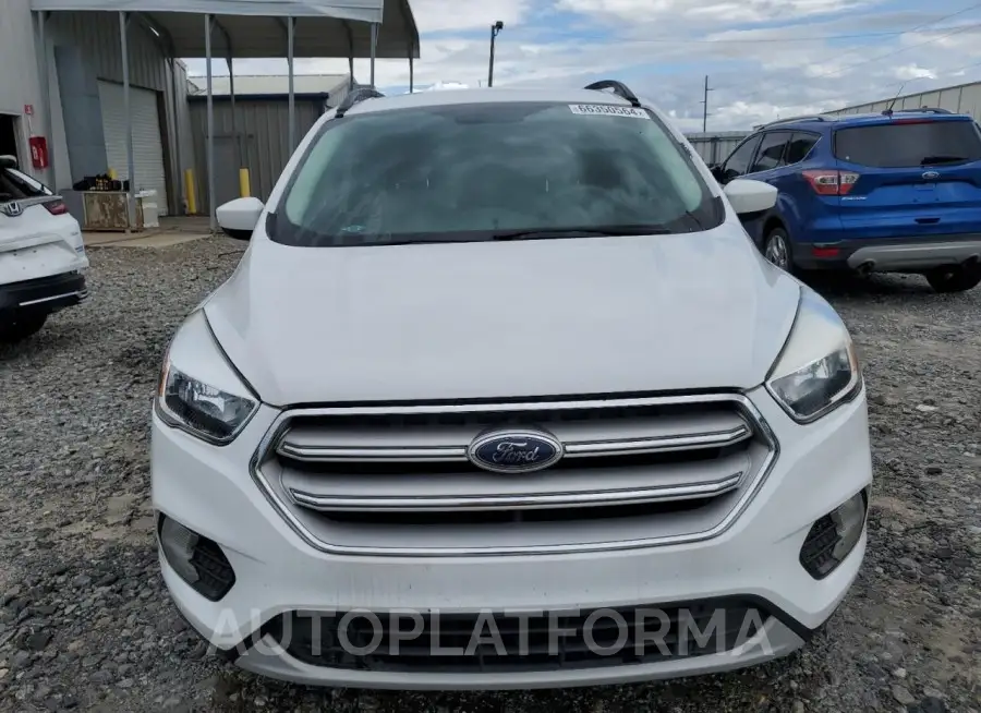 FORD ESCAPE SE 2018 vin 1FMCU0GD1JUC11949 from auto auction Copart