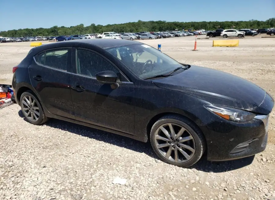 MAZDA 3 TOURING 2018 vin 3MZBN1L35JM179685 from auto auction Copart