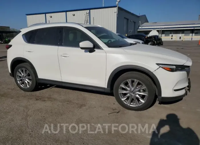 MAZDA CX-5 GRAND 2019 vin JM3KFBDM8K0692566 from auto auction Copart