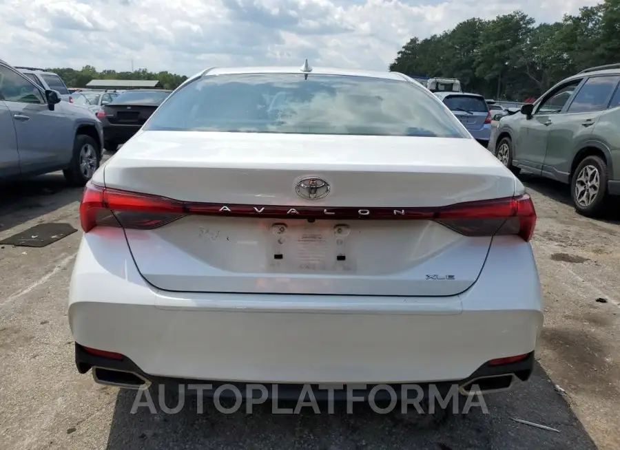 TOYOTA AVALON XLE 2019 vin 4T1BZ1FB8KU020937 from auto auction Copart