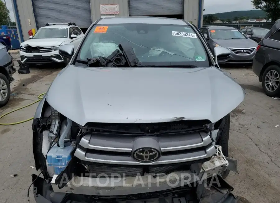 TOYOTA HIGHLANDER 2018 vin 5TDBZRFH7JS882041 from auto auction Copart