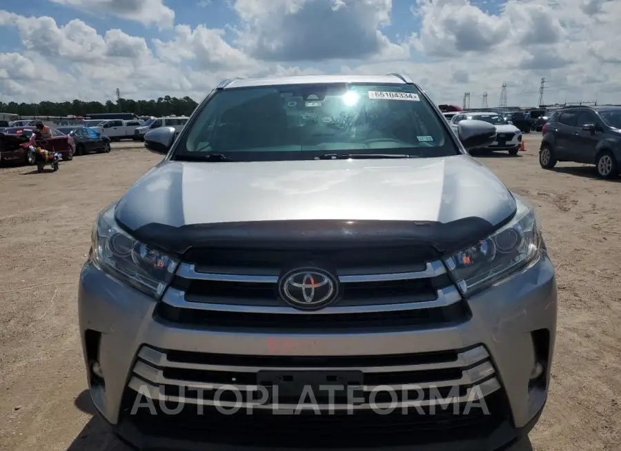 TOYOTA HIGHLANDER 2019 vin 5TDDZRFH2KS929650 from auto auction Copart