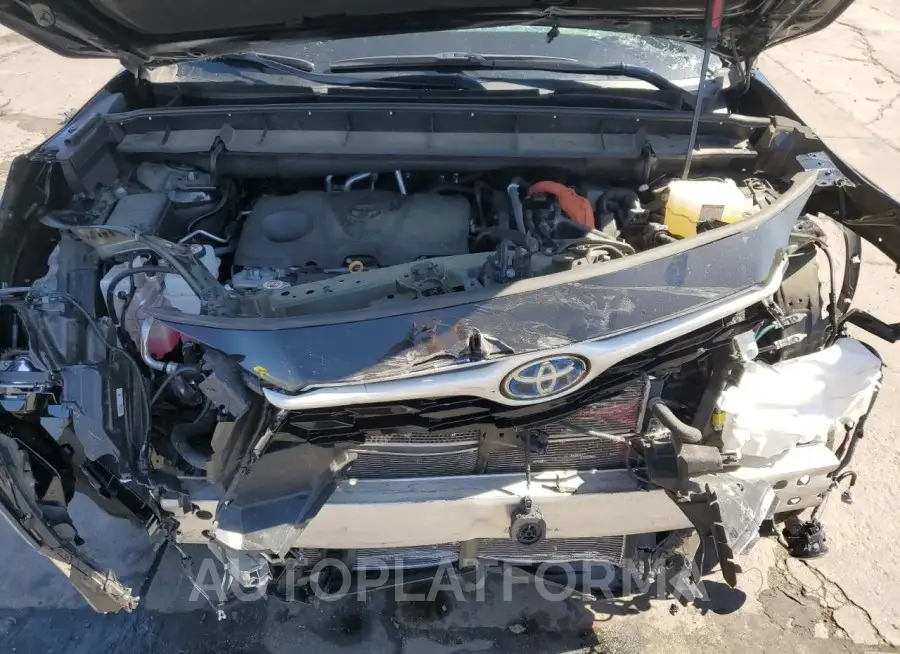 TOYOTA HIGHLANDER 2024 vin 5TDKBRCH8RS606472 from auto auction Copart