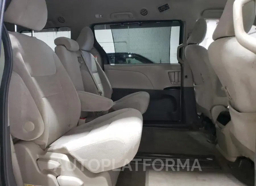 TOYOTA SIENNA LE 2016 vin 5TDKK3DC9GS695580 from auto auction Copart