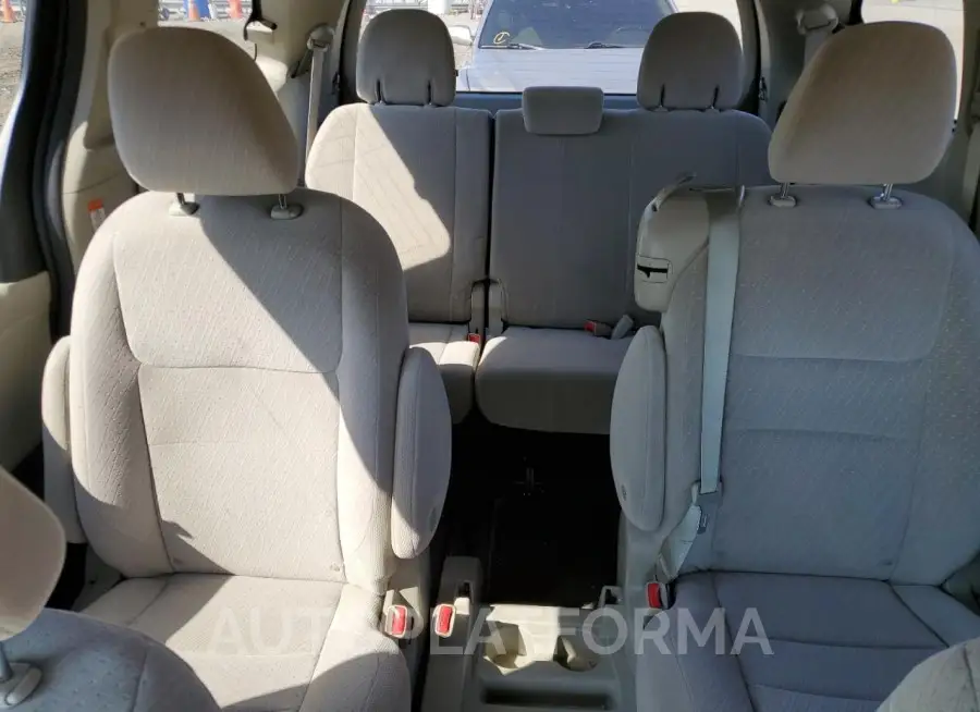 TOYOTA SIENNA LE 2020 vin 5TDKZ3DC4LS041754 from auto auction Copart