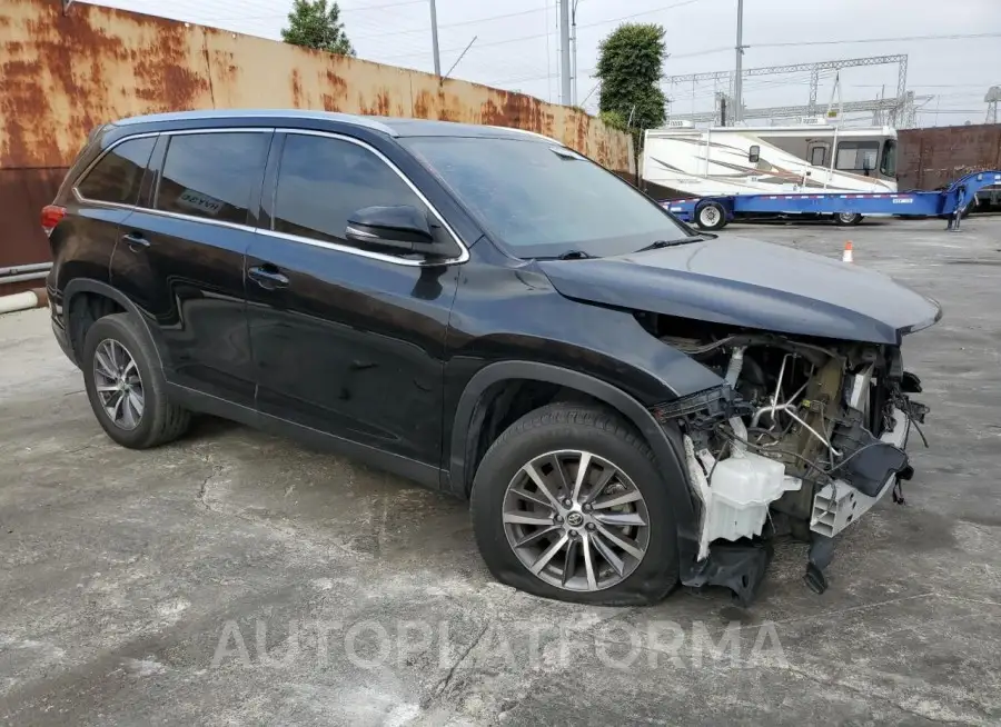 TOYOTA HIGHLANDER 2019 vin 5TDKZRFH5KS563917 from auto auction Copart