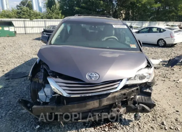 TOYOTA SIENNA XLE 2017 vin 5TDYZ3DC3HS895779 from auto auction Copart