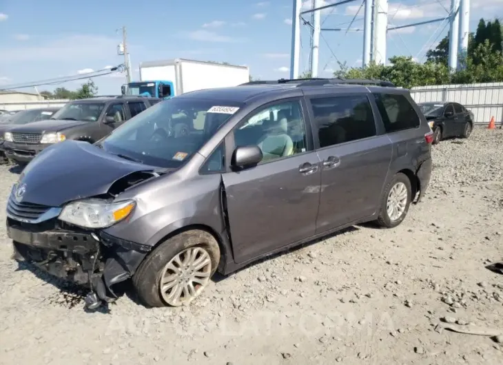 TOYOTA SIENNA XLE 2017 vin 5TDYZ3DC3HS895779 from auto auction Copart