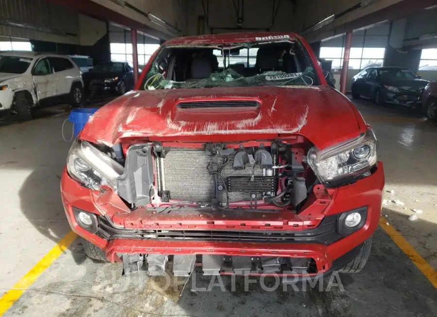 TOYOTA TACOMA DOU 2019 vin 5TFDZ5BN4KX040489 from auto auction Copart