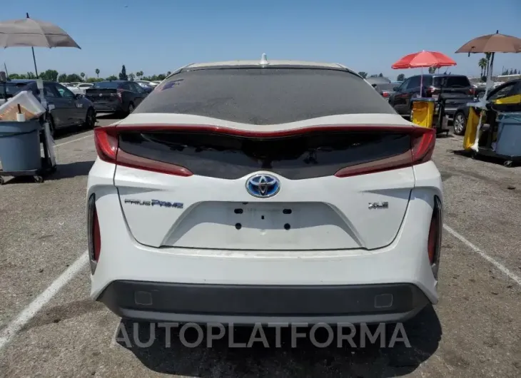 TOYOTA PRIUS PRIM 2021 vin JTDKAMFP7M3169387 from auto auction Copart