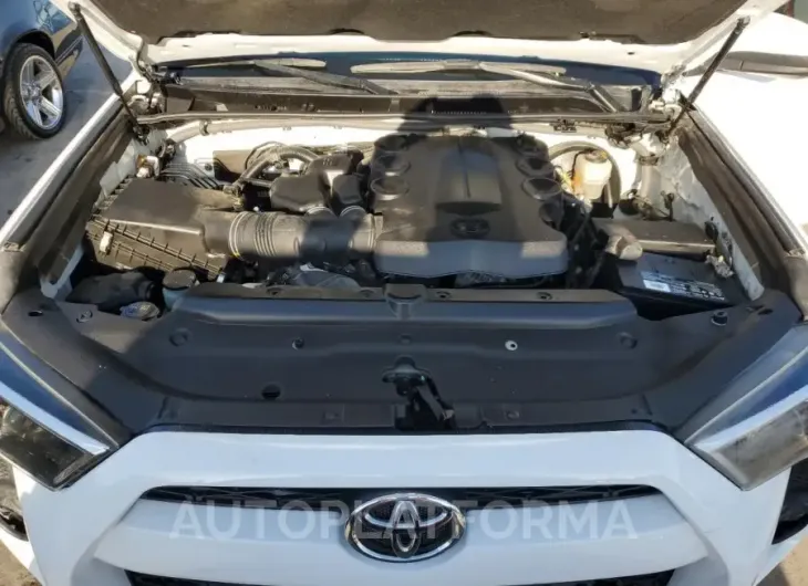 TOYOTA 4RUNNER SR 2019 vin JTEZU5JRXK5191627 from auto auction Copart