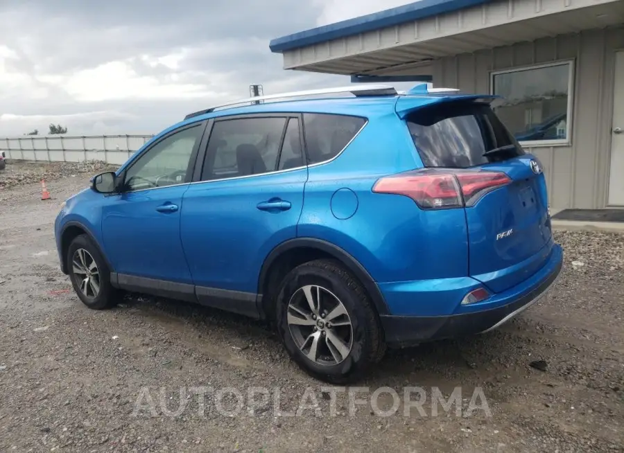 TOYOTA RAV4 XLE 2017 vin JTMRFREV6HJ116095 from auto auction Copart