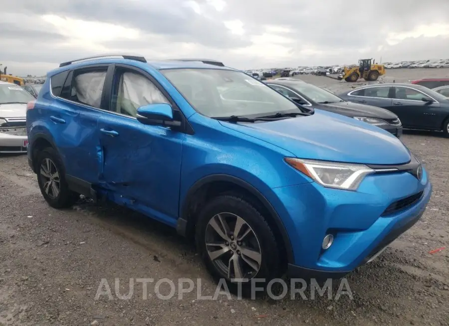 TOYOTA RAV4 XLE 2017 vin JTMRFREV6HJ116095 from auto auction Copart