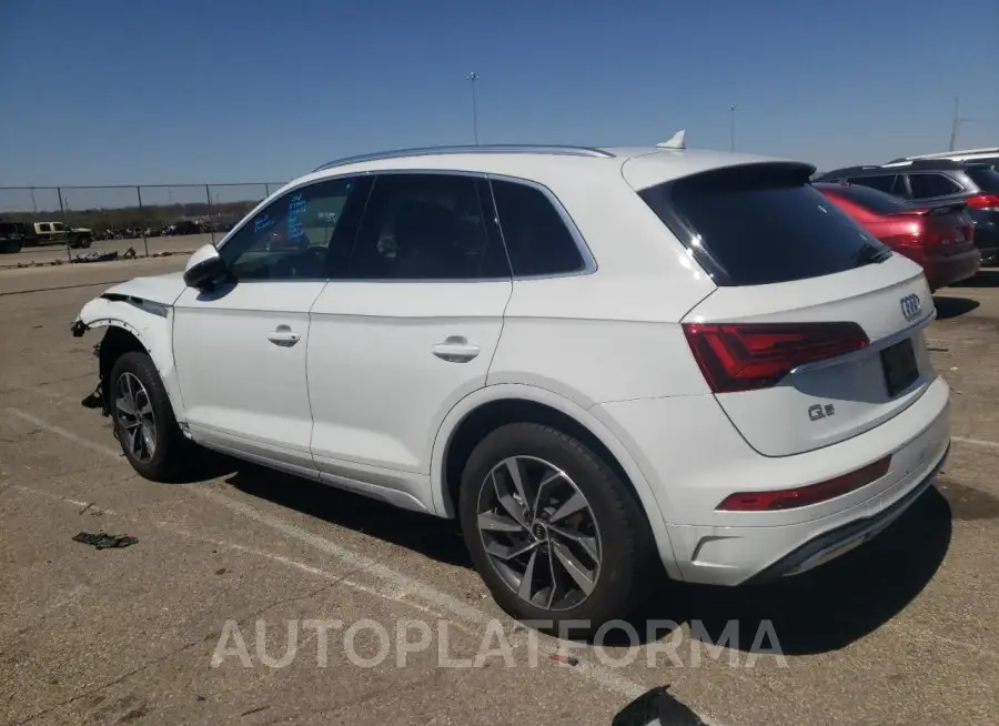 AUDI Q5 PREMIUM 2021 vin WA1AAAFY2M2113120 from auto auction Copart