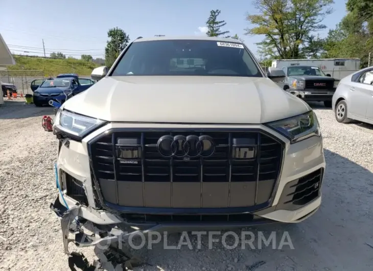 AUDI Q7 PREMIUM 2021 vin WA1LXAF76MD020281 from auto auction Copart