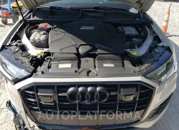 AUDI Q7 PREMIUM 2021 vin WA1LXAF76MD020281 from auto auction Copart