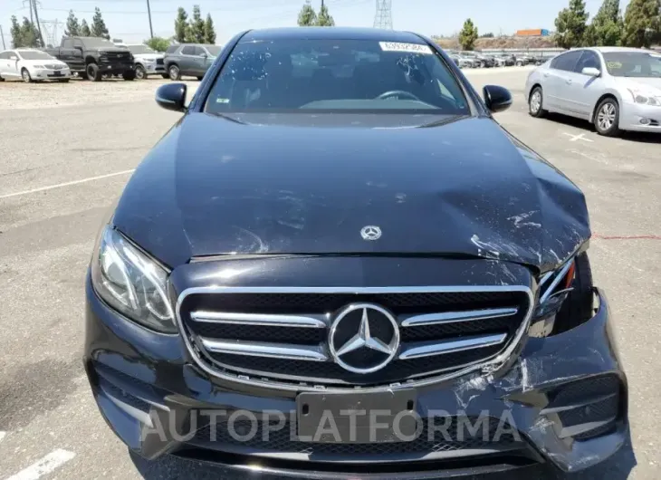 MERCEDES-BENZ E 300 2019 vin WDDZF4JB5KA525975 from auto auction Copart