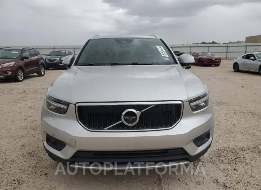 VOLVO XC40 T5 MO 2019 vin YV4162UK5K2074089 from auto auction Copart