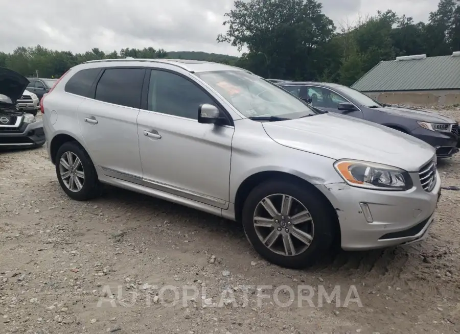 VOLVO XC60 T6 PR 2016 vin YV449MRKXG2901567 from auto auction Copart