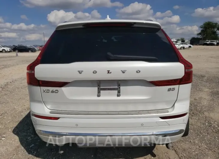 VOLVO XC60 ULTIM 2023 vin YV4L12DA0P1240000 from auto auction Copart