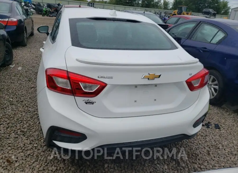 CHEVROLET CRUZE LT 2017 vin 1G1BE5SMXH7264975 from auto auction Copart