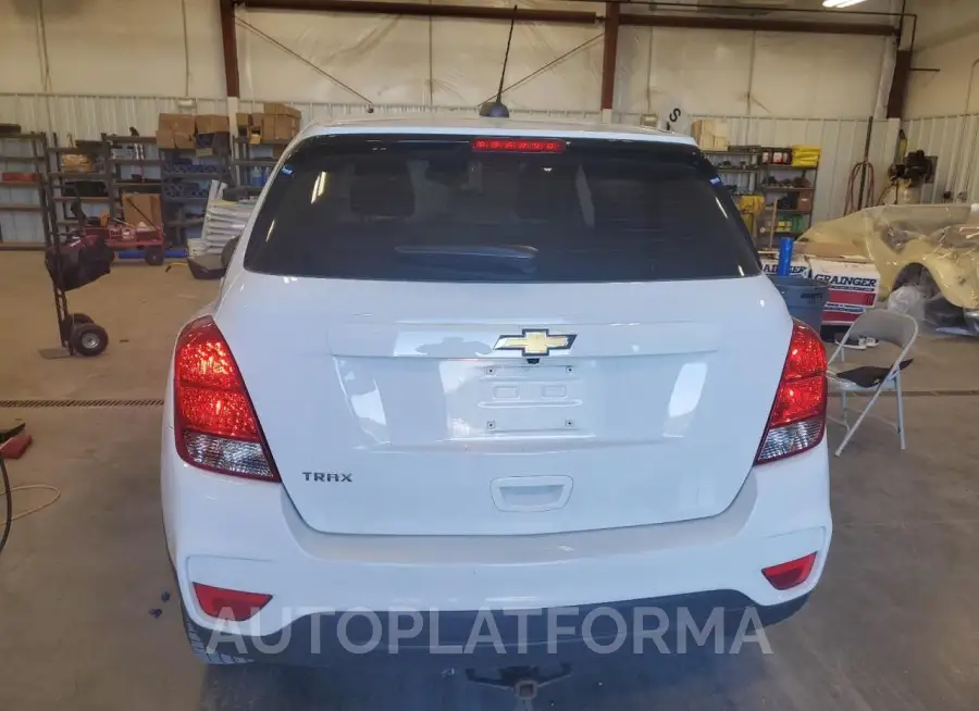 CHEVROLET TRAX LS 2017 vin KL7CJKSB1HB228154 from auto auction Copart