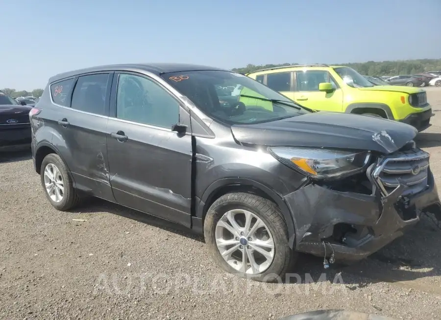 FORD ESCAPE SE 2017 vin 1FMCU0GD9HUB52532 from auto auction Copart