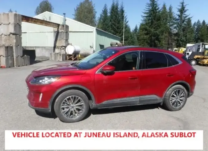 FORD ESCAPE TIT 2022 vin 1FMCU0LZ5NUA18257 from auto auction Copart