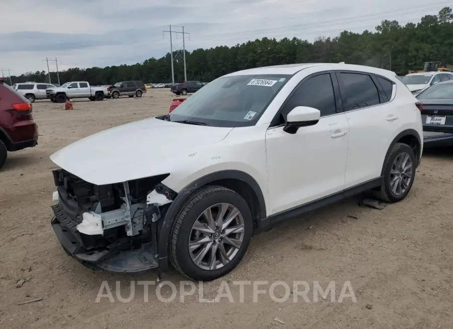 MAZDA CX-5 GRAND 2019 vin JM3KFADMXK1576869 from auto auction Copart