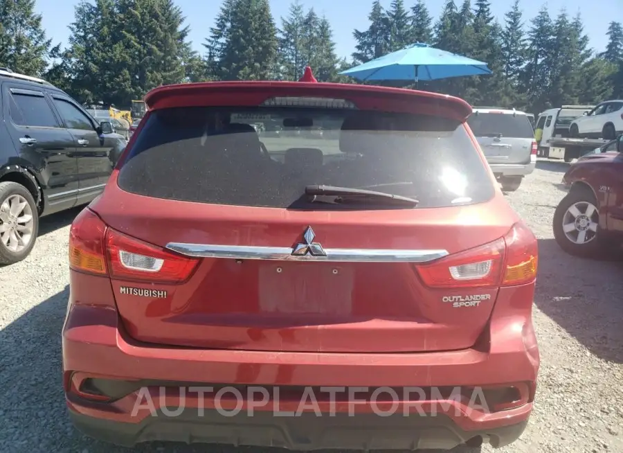 MITSUBISHI outlander 2018 vin JA4AR3AU3JU008868 from auto auction Copart