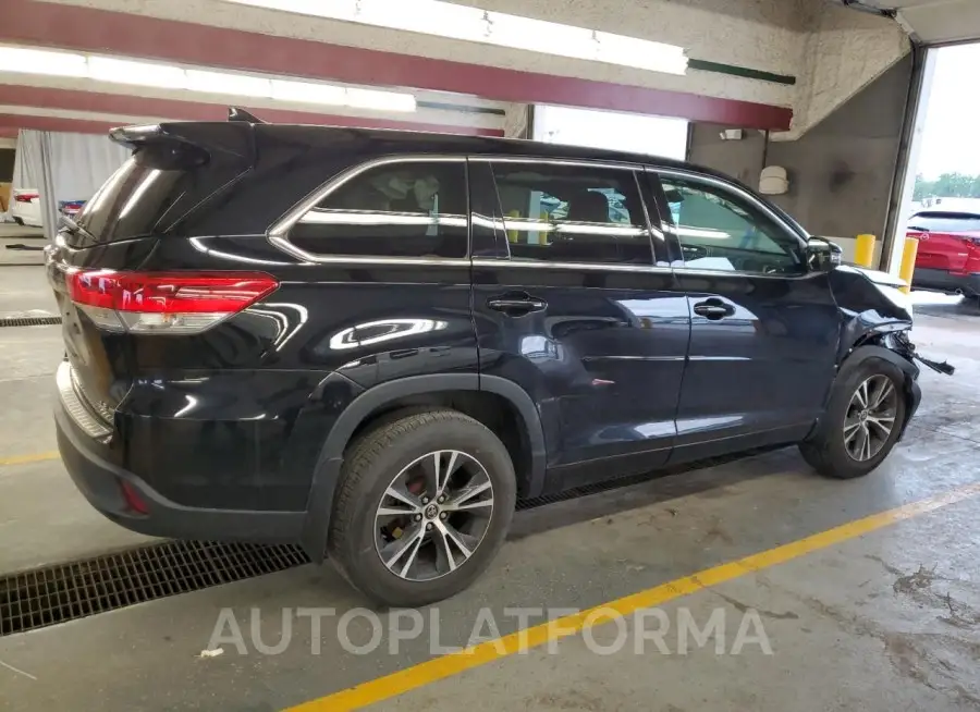 TOYOTA HIGHLANDER 2018 vin 5TDBZRFH2JS486471 from auto auction Copart