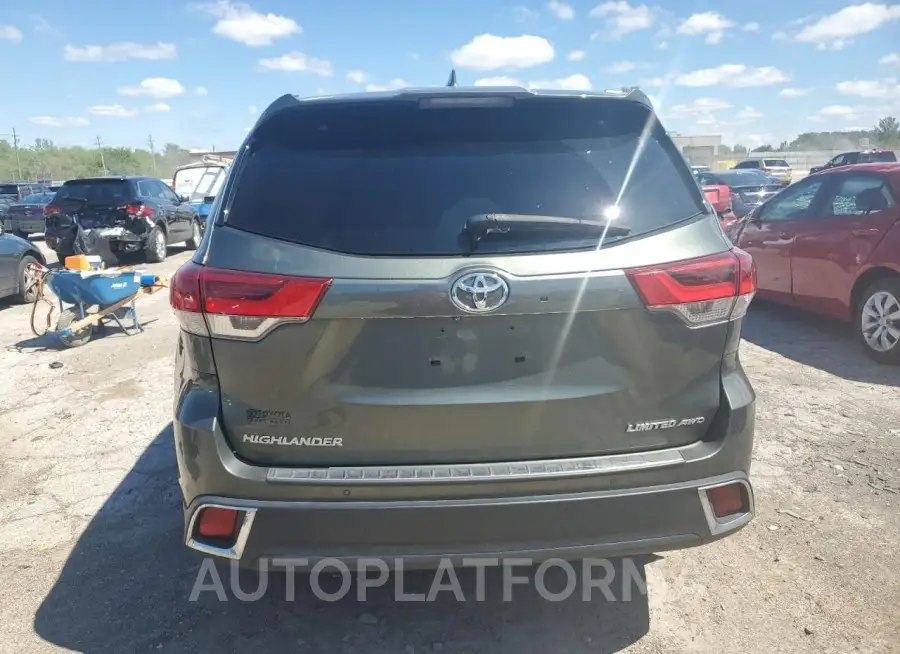 TOYOTA HIGHLANDER 2018 vin 5TDDZRFH9JS827745 from auto auction Copart